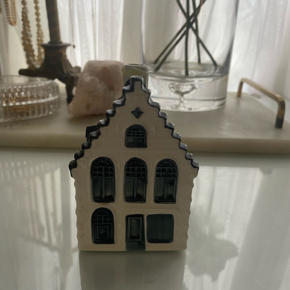 Ceramic Dutch Canal House Set - Picture 5 of 7